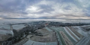 Kloster Pernegg von oben im Winter © Fabian Schmied – Drohnenfotografie
